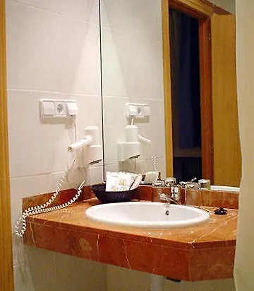 Travessera Parc Gueell Apartment