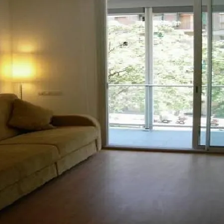 Travessera Parc Gueell Apartment *