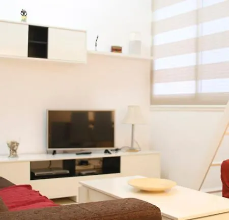 Travessera Parc Gueell Apartment