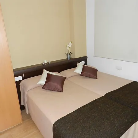 Apartment Travessera Parc Gueell *